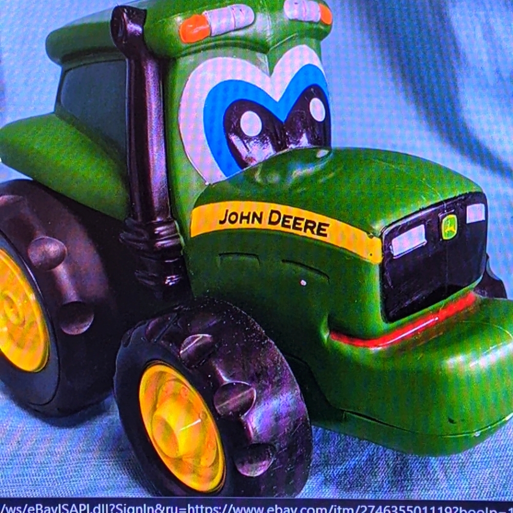 ERTL JOHN DEERE CHUNKY GREEN 💚 TRACTOR TOY